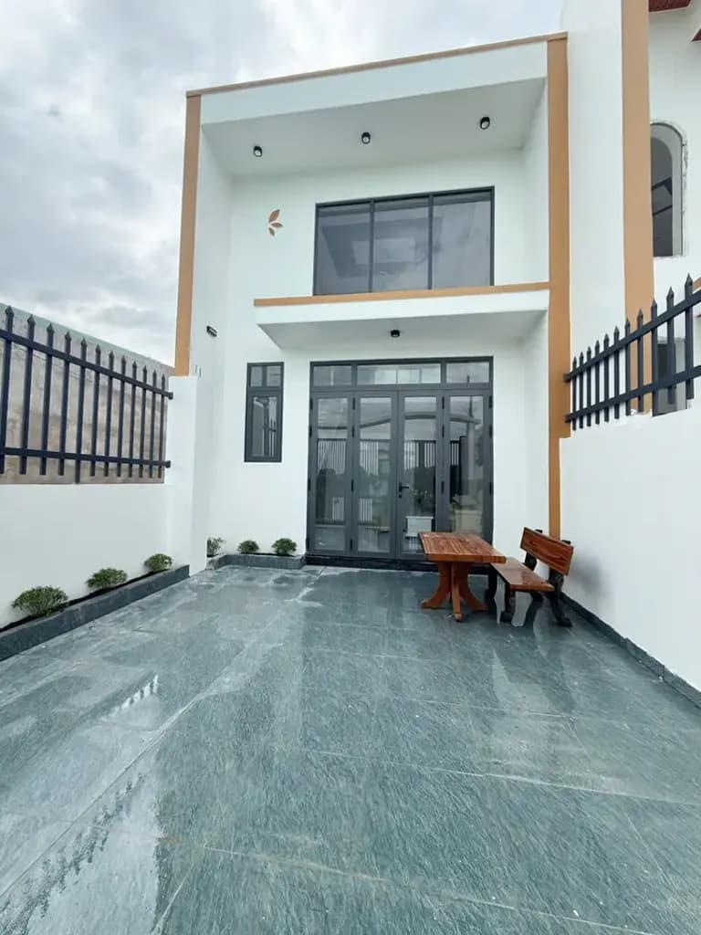Main-Chủ ngộp bán nhà gác lửng 2 mặt tiền sổ riêng ngay cây xăng 75 đường Đồng Khởi giá rẻ-8