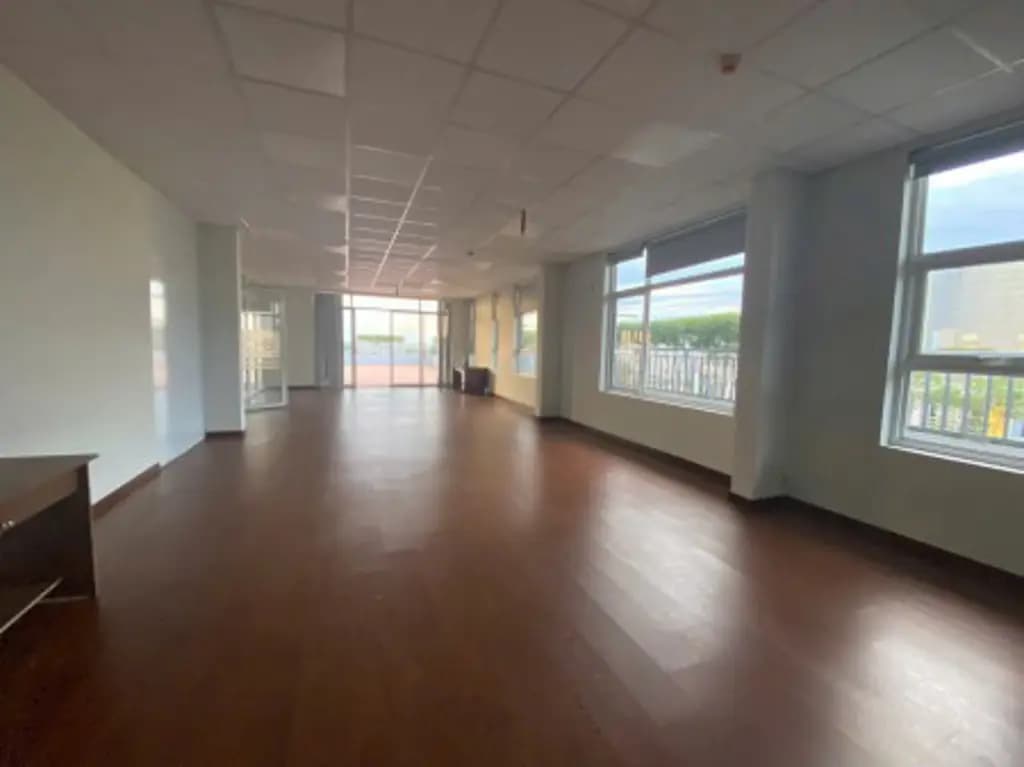 Main-Tòa nhà Charmington La Pointe cho thuê Penhouse làm văn phòng - Quận 10-1