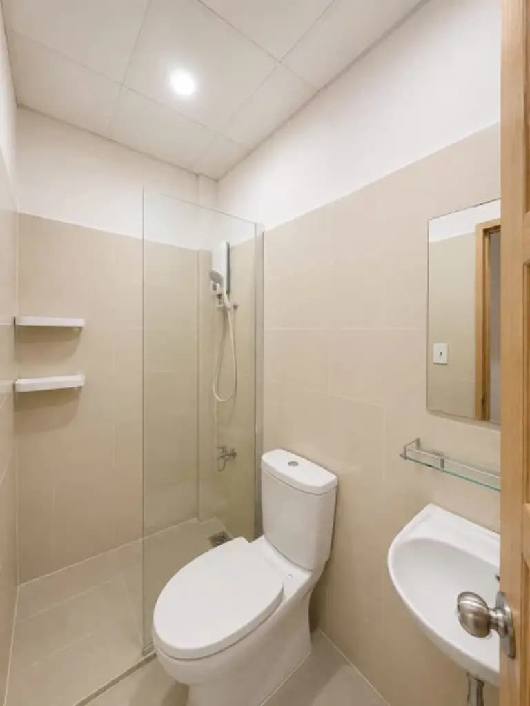 Main-BÁN NHÀ TT QUẬN 1 ĐƯỜNG TRẦN QUANG KHẢI-2