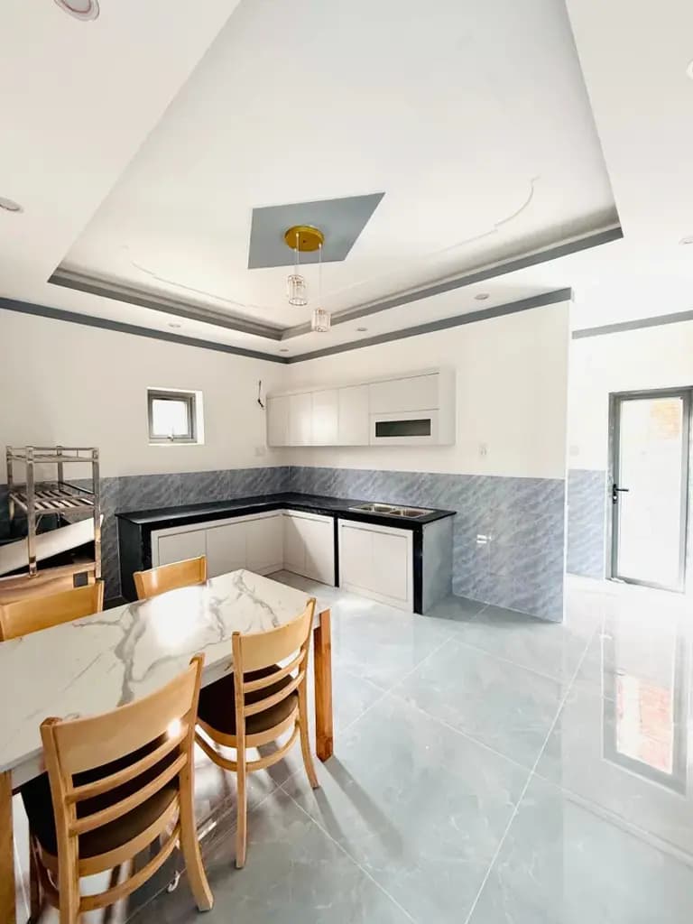 Main-Chủ ngộp bán nhà gác lửng 2 mặt tiền sổ riêng ngay cây xăng 75 đường Đồng Khởi giá rẻ-3