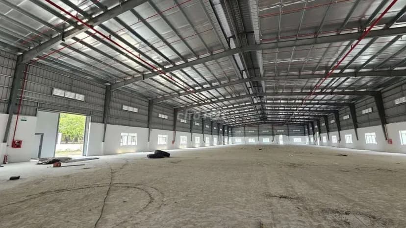 Cho thuê Kho, nhà xưởng 4000m2 giá 180 triệu tại - Chọn - Xã Hội Nghĩa Thị xã Tân Uyên Bình Dương
