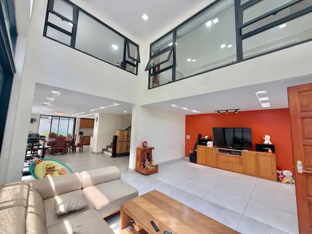 Main-CHỦ BÁN GẤP!! GIẢM TỚI 1.5 TỶ - BIỆT THỰ 4 TẦNG SAU GIGAMALL PHẠM VĂN ĐỒNG-2