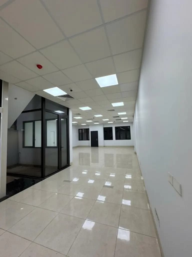 Main-CHO THUÊ MẶT BẰNG ĐẦY ĐỦ TIỆN ÍCH-3