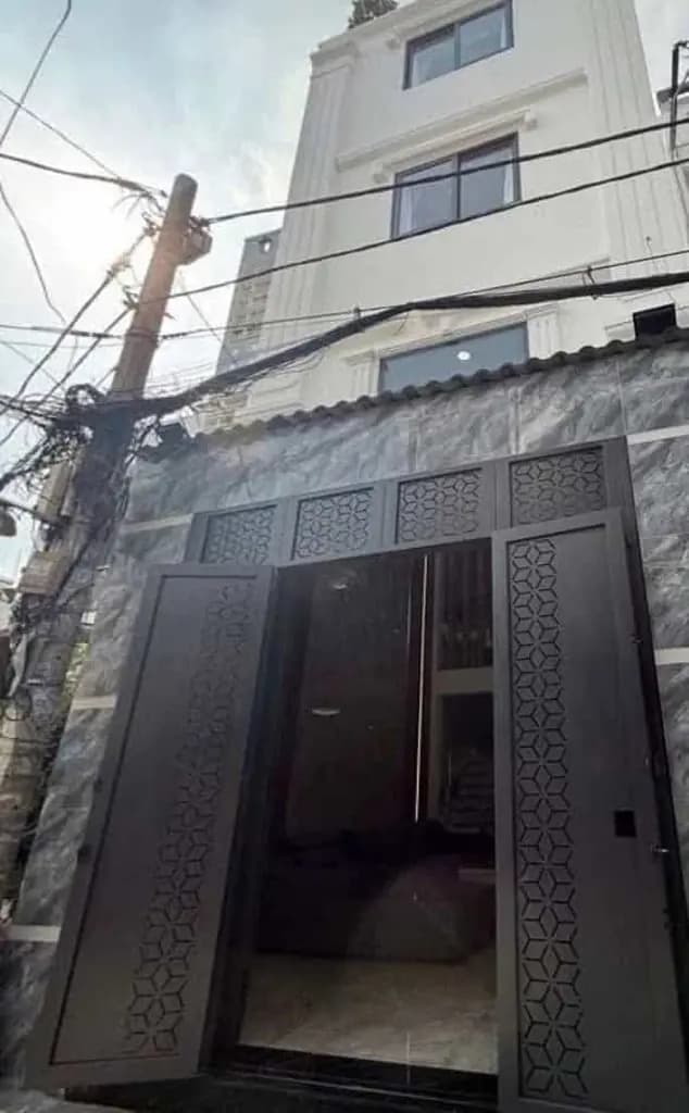 Nhà đẹp hẻm xe hơi , 5 tầng đường Hoàng Hoa Thám - Bình Thạnh , đầy đủ nội thất