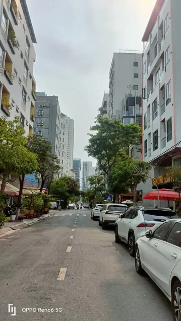 Lô Góc Đất Biển Khu Phố Tây An Thượng Giá 30tỷ . Tặng Thêm căn nhà 3 Tầng . Khu Phố Du lịch Sầm uất . LH 0987.631.499 - Ms Dung - Chị Mập Bán Nhà