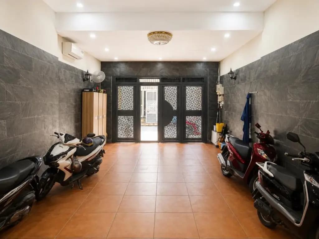 Main-Bán nhà tân phú - luỹ bán bích, 5x11, giáp trung tâm giá chỉ nhỉnh 6 tỷ-9