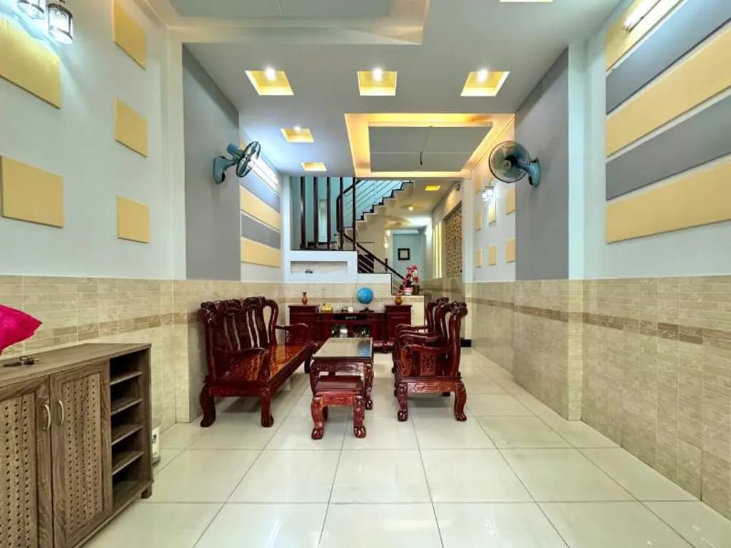 Main-Bán nhà bình tân, hxh, ngay liên khu 8-9 - 4x15, 3 tầng, chỉ 6.4 tỷ-6