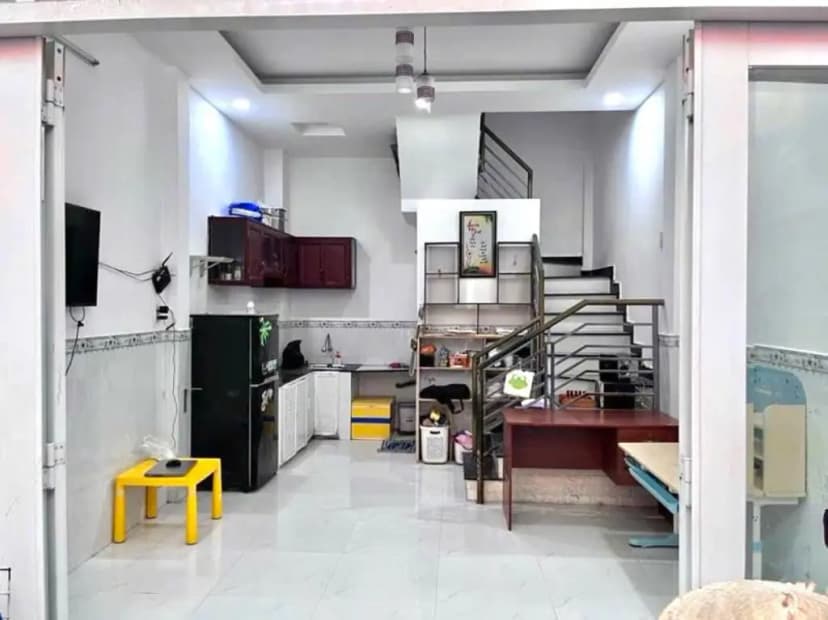 Bán nhà tân phú ngay vườn lài 2 tầng, 4x8, chỉ hơn 4 tỷ xíu