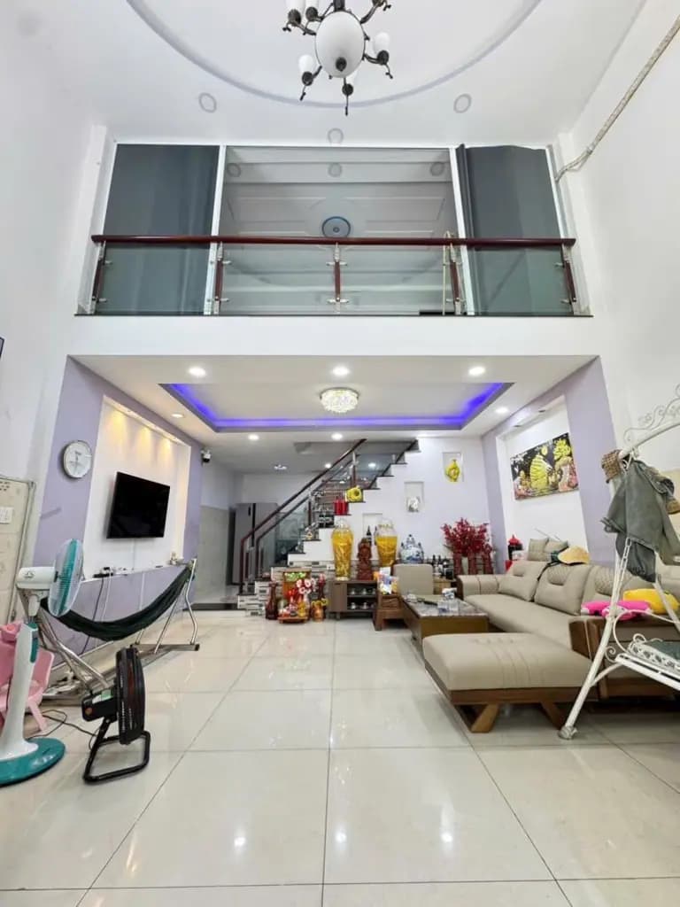 Main-Bán toà nhà chdv dòng tiền 80tr/tháng - 150m2 ngay trịnh đình trọng - có thang máy, 17 phòng, chỉ nhỉnh 17 tỷ-6