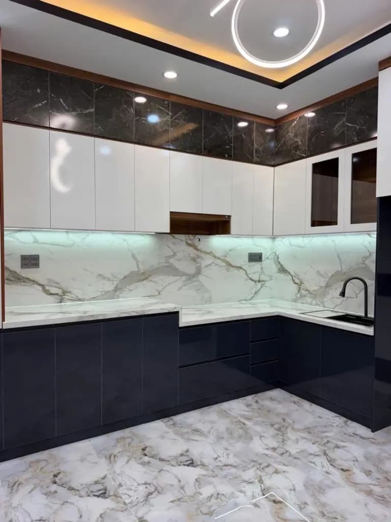 Main-Bán nhà tân phú ngay hoà bình 4x18, giáp trung tâm chỉ nhỉnh 8 tỷ-7