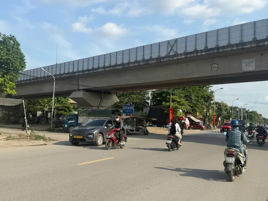 Main-Cho thuê kho tại Phố Xốm, Phú Lương 250m2, xe tải 8-10 tấn, Giá 18 triệu/tháng-2