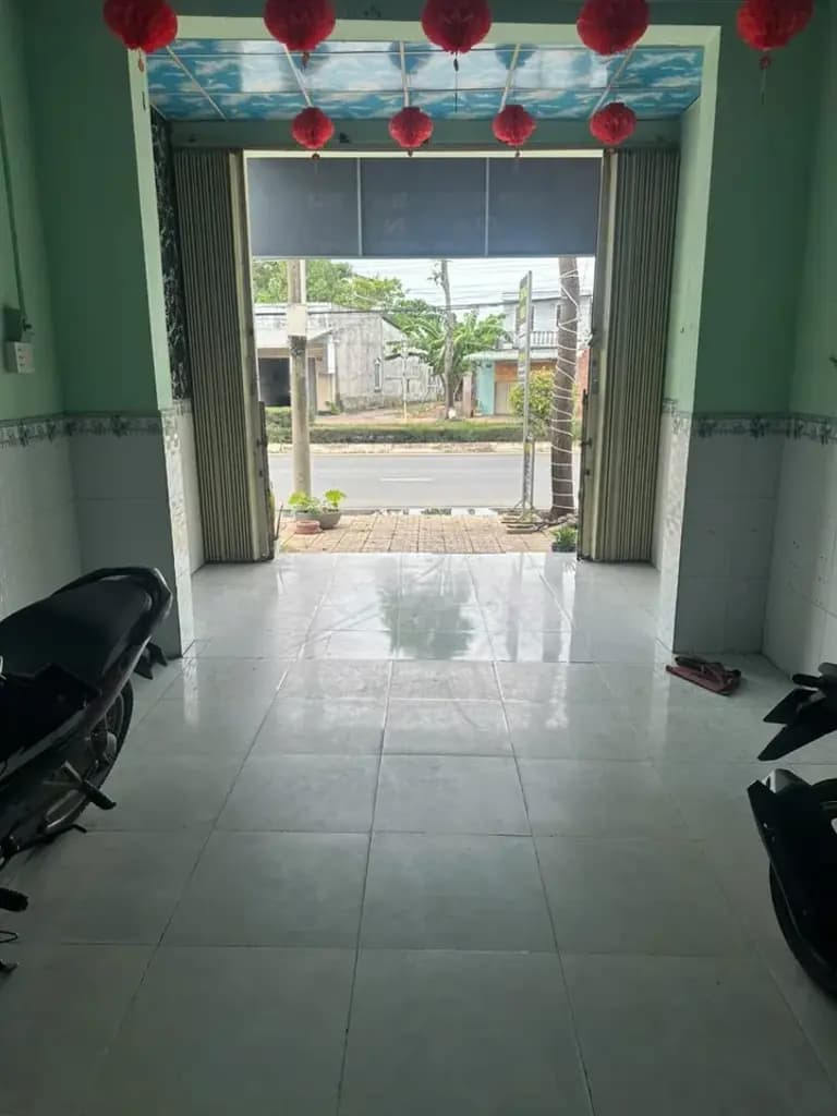Main-Bán Nhà riêng 110.9m2 có sẵn 110.9 m2 thổ cư giá 3.75 tỷ tại Đường Nguyễn Văn Linh - Chọn - Phường Phú Lợi Cần Thơ-0