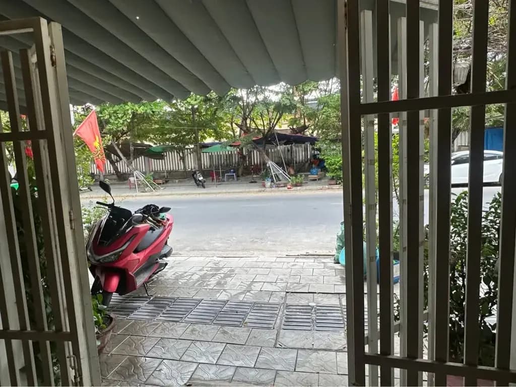 Main-15-CHO THUÊ NHÀ 3 TẦNG MẶT TIỀN TRẦN NHÁN TÔNG – SƠN TRÀ-6