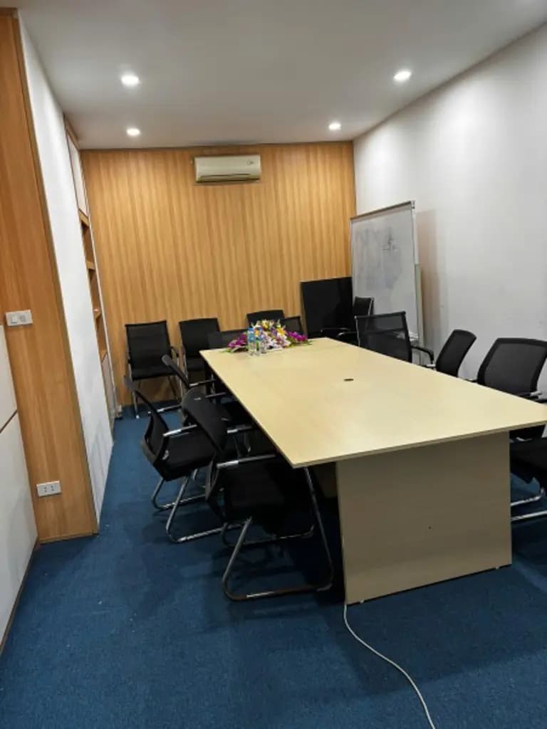 HOT: Cho thuê văn phòng siêu đẹp 60m2 giá tốt tại phố Lê Văn Thiêm - Thanh Xuân