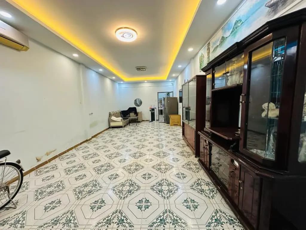 Main-Bán nhà tân bình, hẻm 1/ xe hơi thông, 4.5x25, chỉ nhỉnh 9 tỷ-7