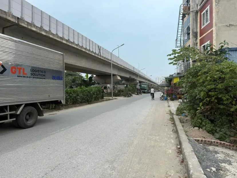 Cho thuê kho tại Bala, Phố Xốm dt 300m2, xe contener đỗ cửa Giá 23 triệu/tháng