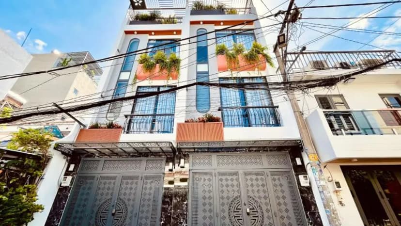 🏨 giảm mạnh 700tr !!! bán nhà 4 tầng gần nhà ga t3 giá 7.2 tỷ tl 🏡