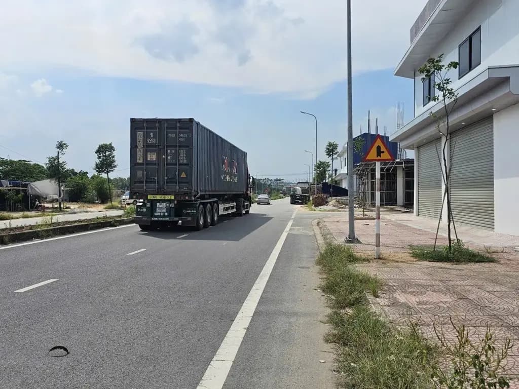 Main-Bán đất khu giãn dân khả lễ mới. Lô góc Cạnh nhà văn hoá. Mặt đường bình than. Diện tích 142m mặt tiền 10m hướng đông nam & tây nam. Phường võ cường tỉnh bắc ninh-1