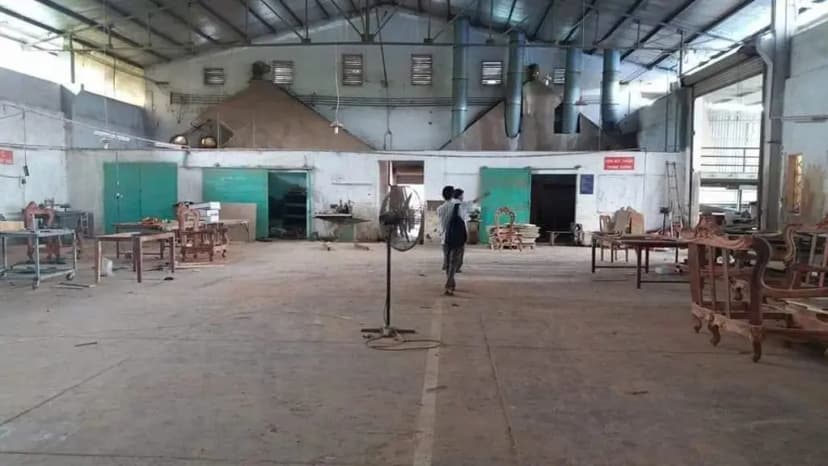 NHÀ XƯỞNG CHO THUÊ ĐƯỜNG BÙI CÔNG TRỪNG XÃ NHỊ BÌNH, HOC MÔN DT: 500M GIÁ 25 TRIỆU.