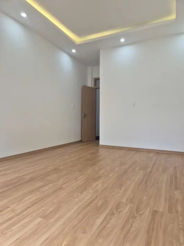 Main-Nhà 3 Tầng Mới Khu Mỹ An quanh phố An Thượng , Với giá 11tỷ 5 . Giá còn Tl Sâu với khách thiện chí , 0987.631.499 Ms Dung / Chị Mập Bán Nhà-6