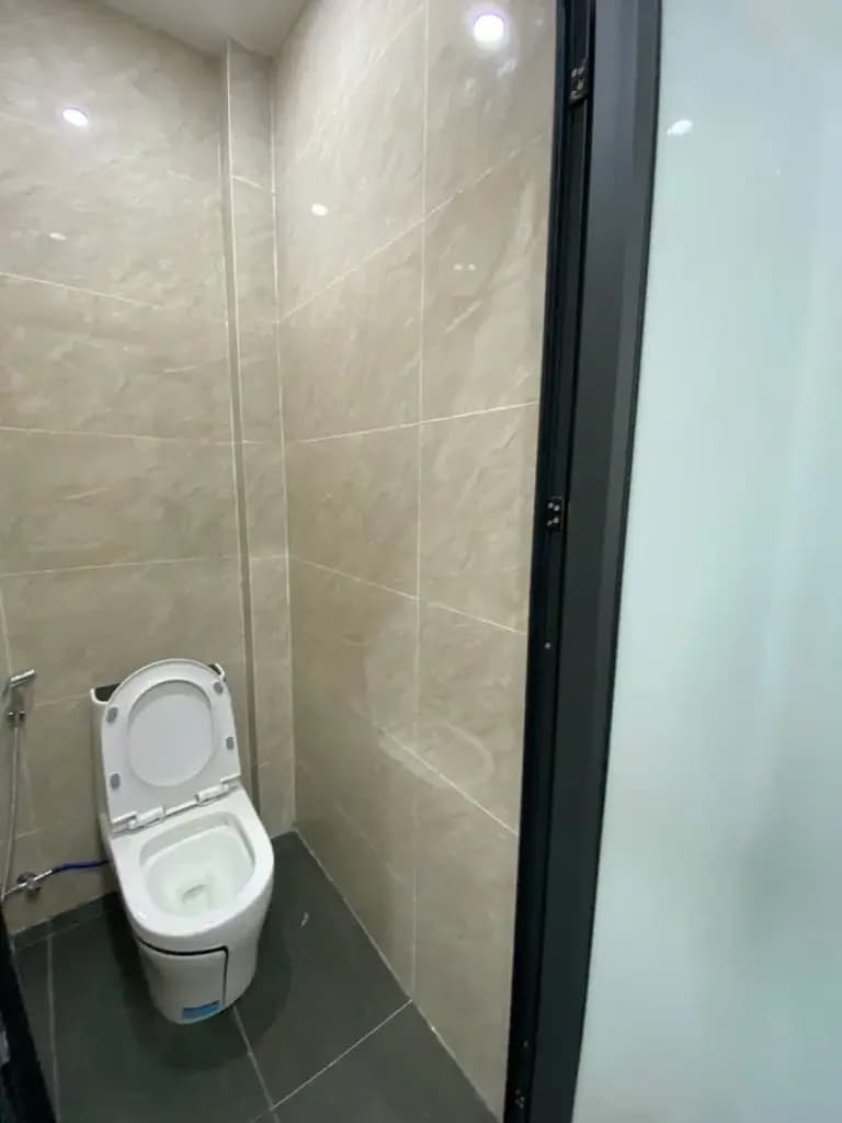 Main-N4563. CHO THUÊ NHÀ Mặt Đường Nhánh Văn Cao - Hải Phòng 6 ngủ full đồ-3