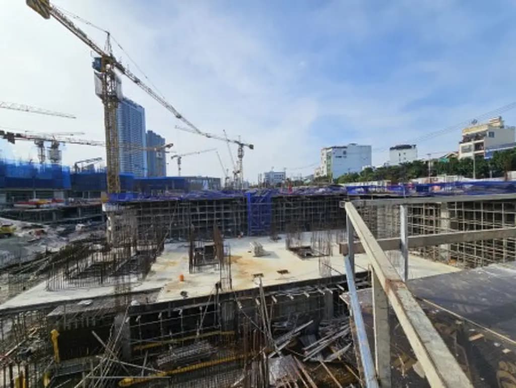 Main-CAPITAL SQUARE ĐÀ NẴNG – CĂN HỘ VIEW SÔNG HÀN TRUNG TÂM TP ĐÀ NẴNG-2