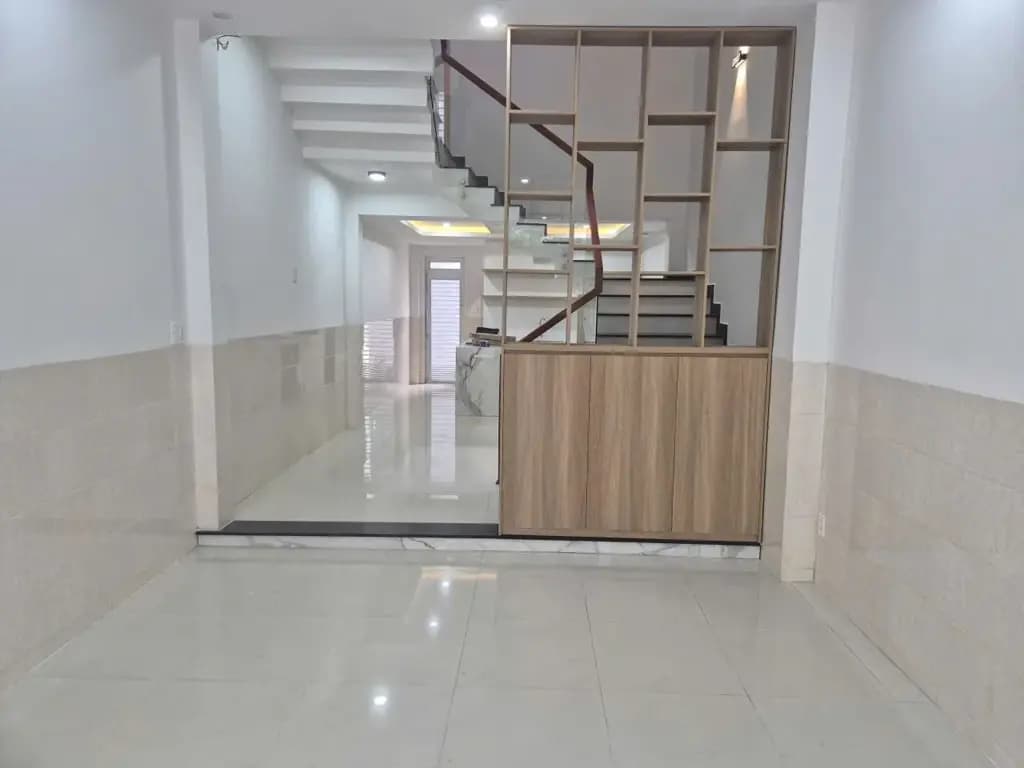 Main-Nhà 3 Tầng Mới Khu Mỹ An quanh phố An Thượng , Với giá 11tỷ 5 . Giá còn Tl Sâu với khách thiện chí , 0987.631.499 Ms Dung / Chị Mập Bán Nhà-9