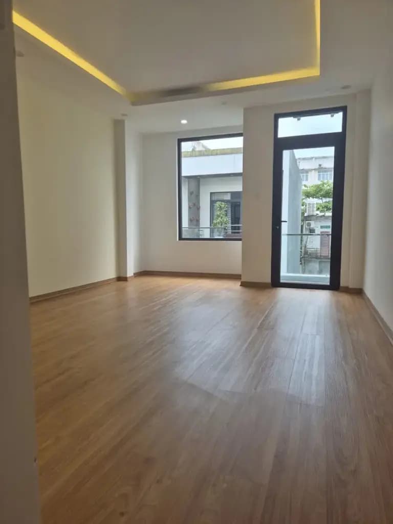 Main-Nhà 3 Tầng Mới Khu Mỹ An quanh phố An Thượng , Với giá 11tỷ 5 . Giá còn Tl Sâu với khách thiện chí , 0987.631.499 Ms Dung / Chị Mập Bán Nhà-3