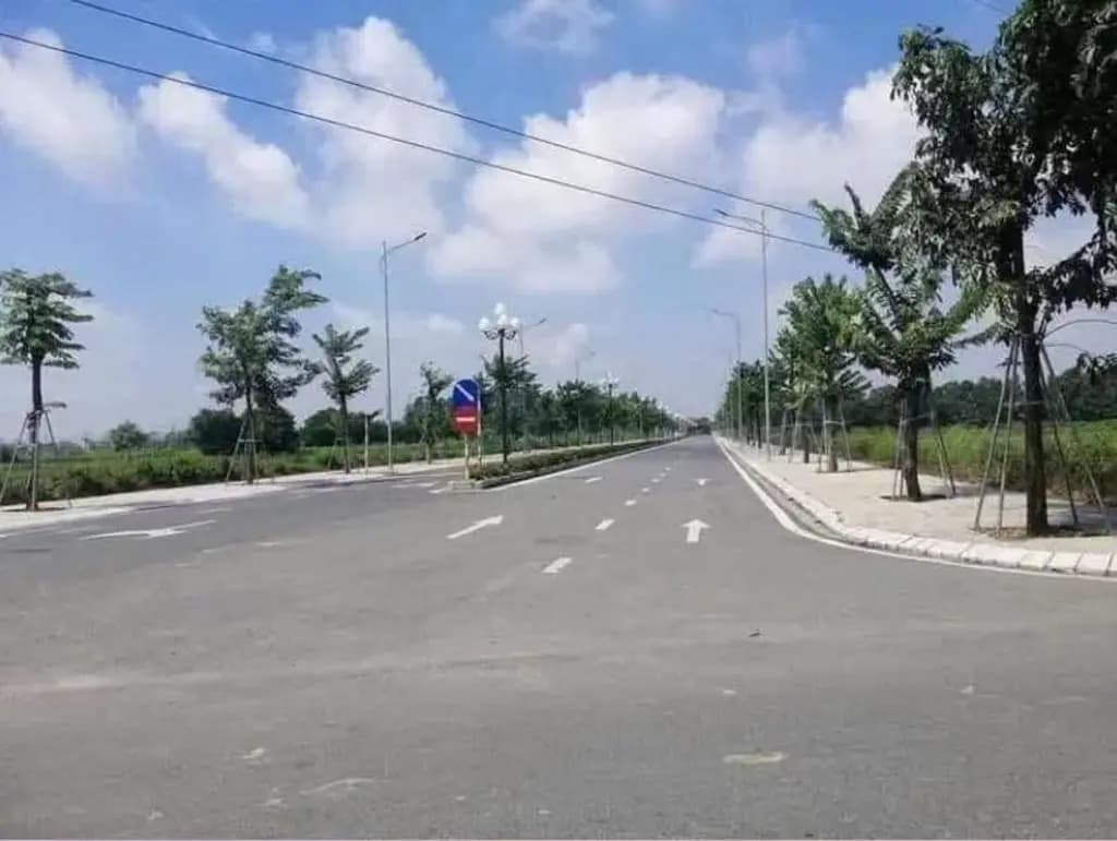 Main-Bán Đất 100m2 có sẵn 100 m2 thổ cư giá 1.78 tỷ tại Tân Xã Huyện Thạch Thất Hà Nội-0