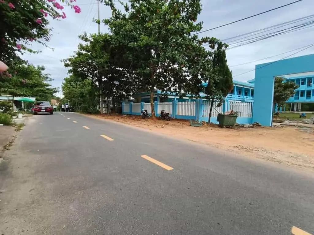 Main-Cắt lỗ lô mặt tiền đường nhựa 7M5 – GIÁ CHỈ 1,3XX TỶ-0