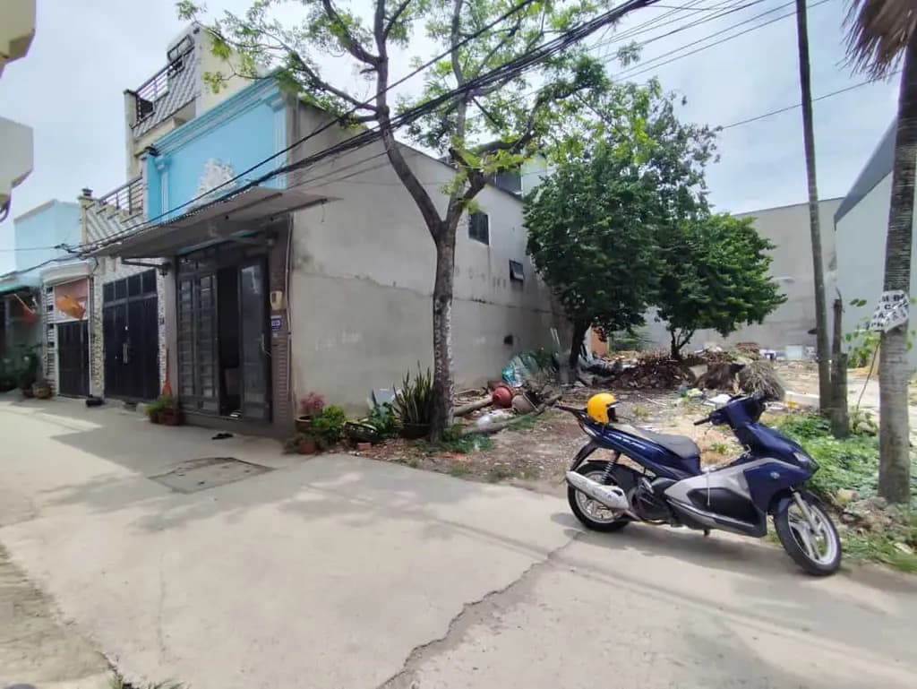 Main-Bán đất thổ cư 5x25m, hẻm xe tải 1 sẹc sát Võ Thị Hồi, xã XTĐ, Hóc Môn, Giá 4,2 Tỷ-1