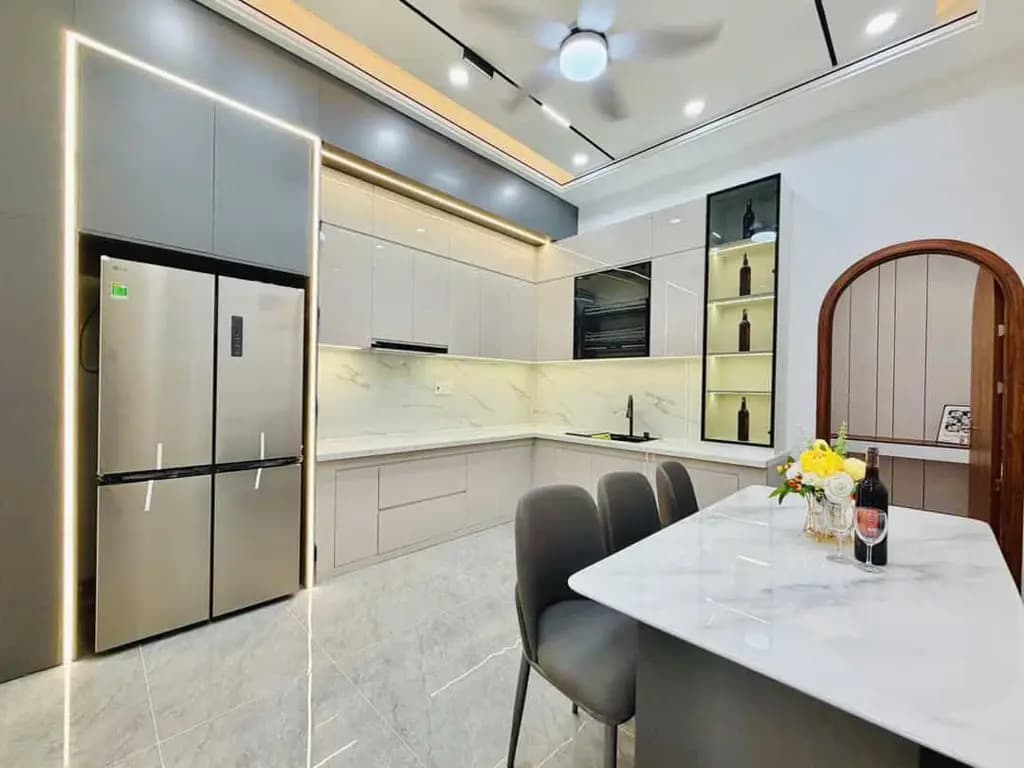 Main-Hạ giá 300 còn 4tỷ300 đường Nơ Trang Long F13 Bình Thạnh 54m2 , Đang cho thuê 13 triệu , sổ riêng-1
