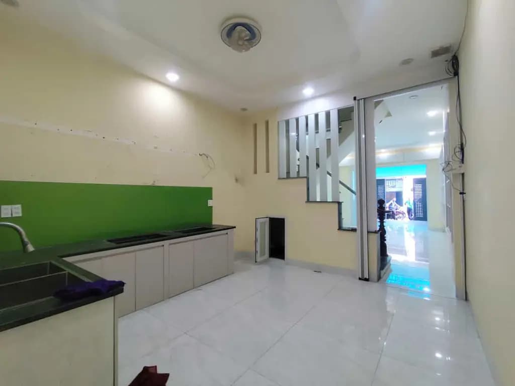 Main-Bán nhà phường Trung Mỹ Tây, 4x20m 3 tầng, đường nhựa 4m sát Tô Ký, giá 5,7 Tỷ-5