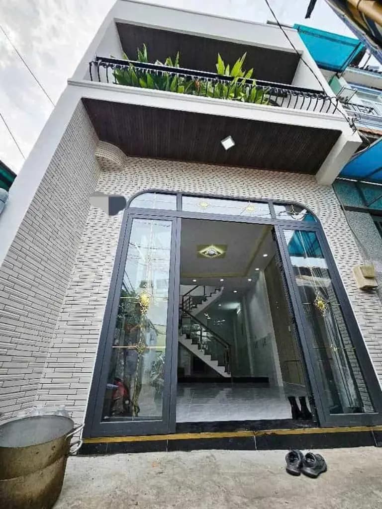 Main-Bán nhà hẻm 5m ,DT 68m2 ,  4 Tỷ 700 , nhà đường số 22 Hiệp Bình Chánh Thủ Đức - Hoàn công đầy đủ --0