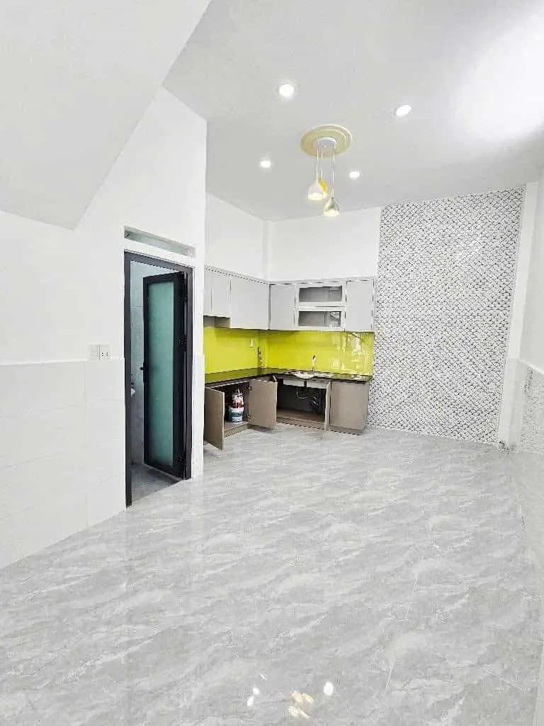 Main-Bán nhà hẻm 5m ,DT 68m2 ,  4 Tỷ 700 , nhà đường số 22 Hiệp Bình Chánh Thủ Đức - Hoàn công đầy đủ --3