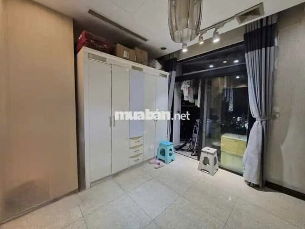 Main-CHÍNH CHỦ CHO THUÊ CĂN HỘ CHUNG CƯ TẦNG 12A - R4B - ROYAL CITY - NGUYỄN TRÃI - THANH XUÂN - HÀ NỘI-2