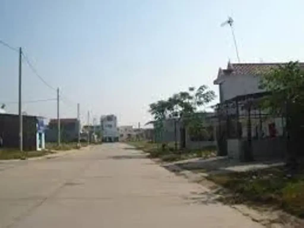 Main-CHỦ GỬI 1000M2 ĐẤT TC CÓ SẴN VƯỜN MÍT ĐANG THU HOẠCH CẠNH CHỢ VÀ UBND CHỈ 550TR-2