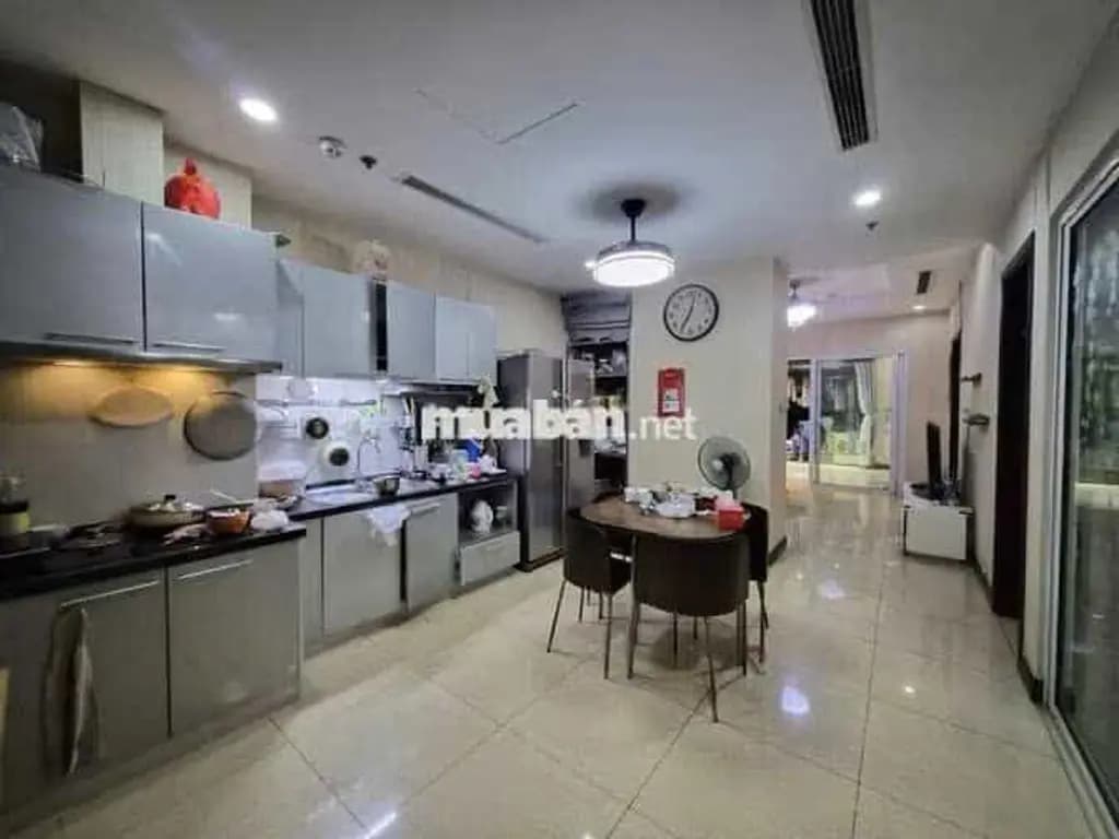 Main-CHÍNH CHỦ CHO THUÊ CĂN HỘ CHUNG CƯ TẦNG 12A - R4B - ROYAL CITY - NGUYỄN TRÃI - THANH XUÂN - HÀ NỘI-0