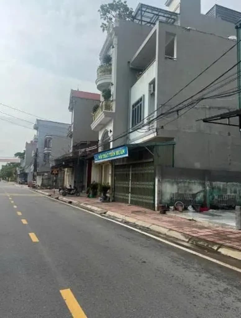 Main-Bán Đất 100m2 có sẵn 100 m2 thổ cư giá 1.6 tỷ tại Phường Xuân Khanh Thị xã Sơn Tây Hà Nội-1
