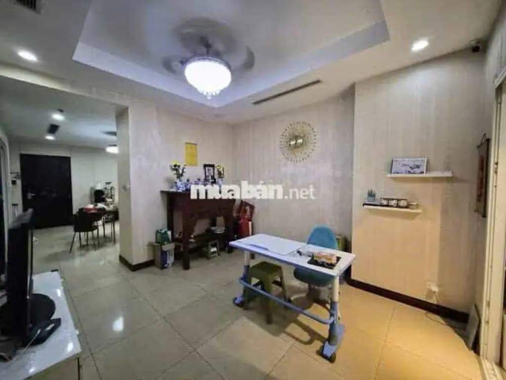 Main-CHÍNH CHỦ CHO THUÊ CĂN HỘ CHUNG CƯ TẦNG 12A - R4B - ROYAL CITY - NGUYỄN TRÃI - THANH XUÂN - HÀ NỘI-5