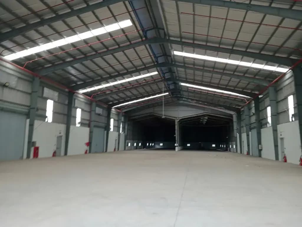 Main-Cho Thuê Kho Xưởng Trong KCN Vsip 1, Thuận An Tỉnh Bình Dương , 2.900m² * 6.500m² / 3.500m² • 2.100m² | 5.400m² - 3.300m² * 2.800m² / 4.400m²-0