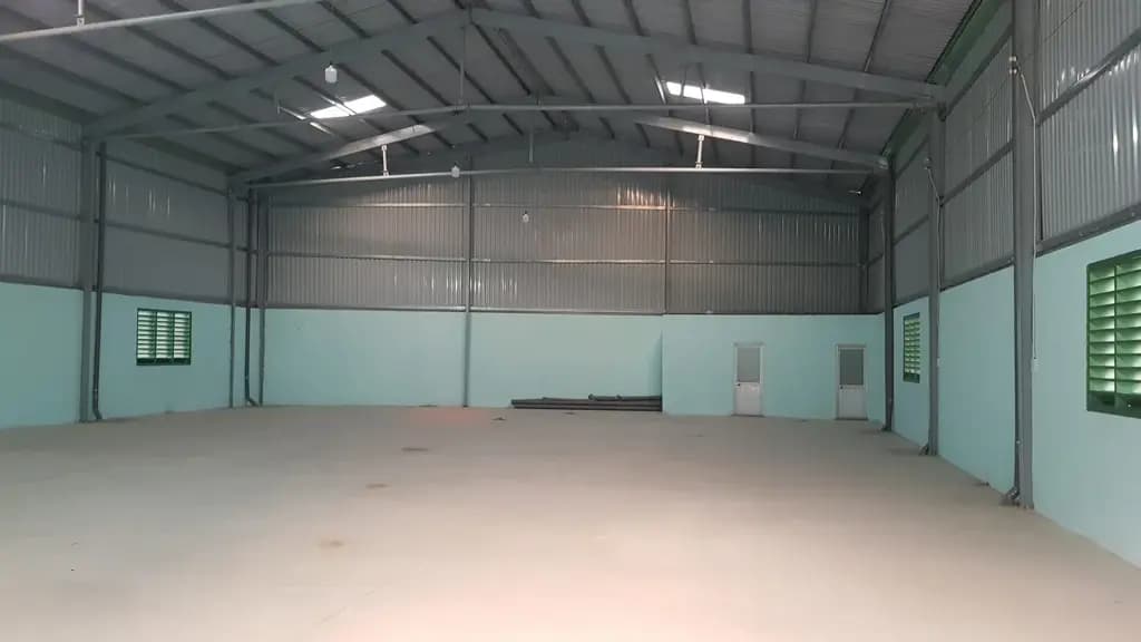 Main-Nhà xưởng mặt đường thạnh xuân 52, phường thạnh xuân quận 12 dt: 600m giá 30 triêu/tháng LH: 0908561228-1