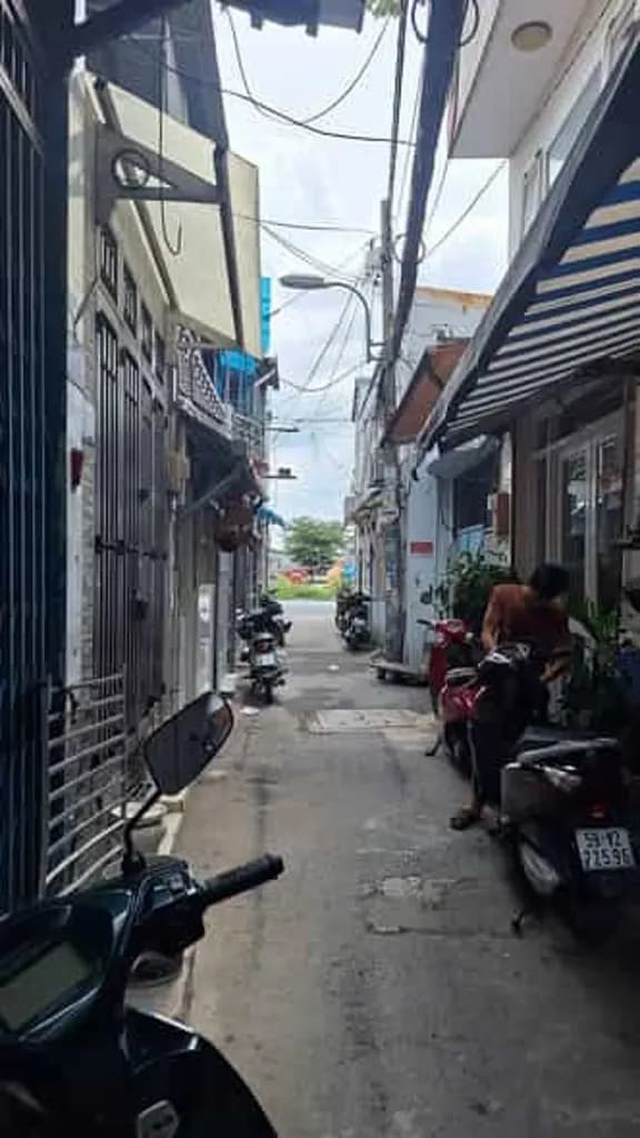 Main-NHÀ 3 TẦNG - TRẦN BÁ GIAO, P.5, GÒ VẤP - CÁCH MT 10M - 2 MẶT HẺM THOÁNG MÁT-5