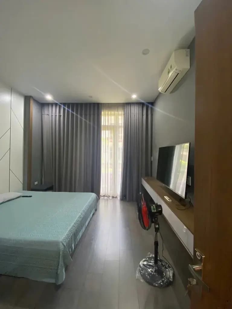 Main-Cho thuê nhà 3 tầng mặt tiền Thanh Thủy , Hải Châu - Trung tâm thành phố-2