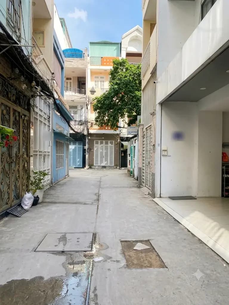 Main-Bán Nhà 53m2- 5 lầu- giá 9.29 tỷ ngay hẻm ô tô thông Đường Huỳnh Văn Bánh-1