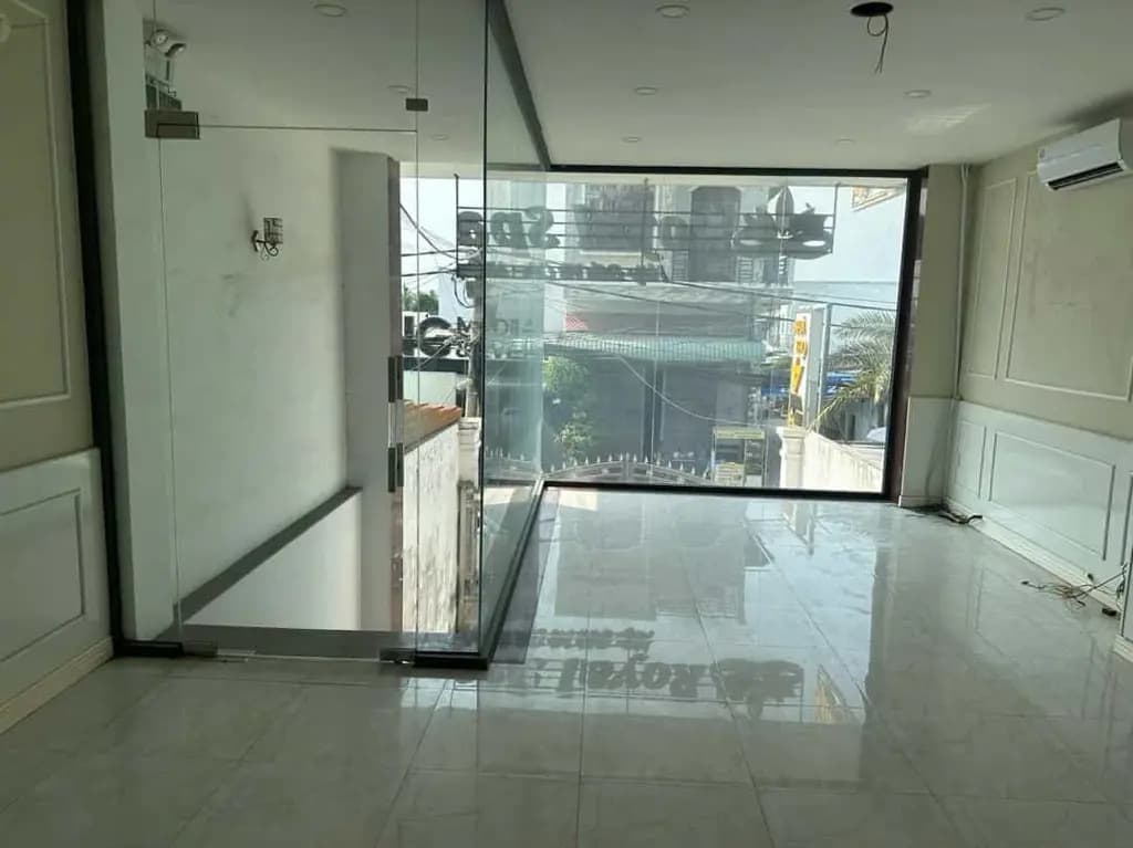 Main-CHO THUÊ NHÀ CÓ THANG MÁY & HẦM ĐỂ XE - MẶT TIỀN ĐƯỜNG NGUYỄN THỊ MINH KHAI CẦN THƠ-4