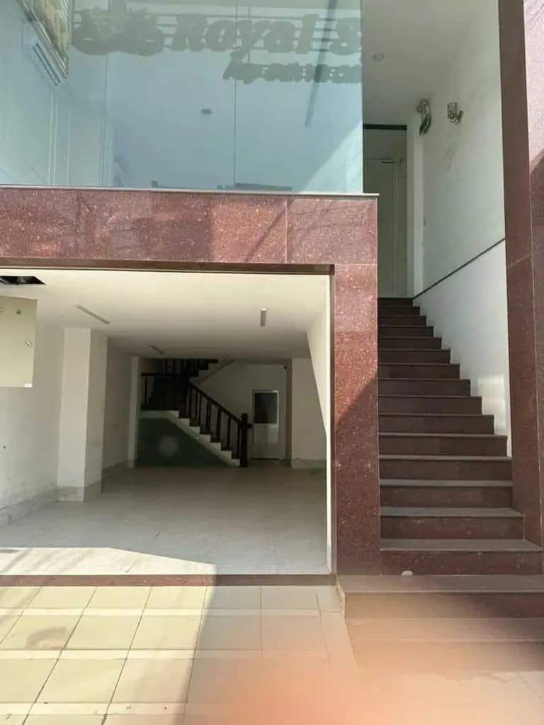 Main-CHO THUÊ NHÀ CÓ THANG MÁY & HẦM ĐỂ XE - MẶT TIỀN ĐƯỜNG NGUYỄN THỊ MINH KHAI CẦN THƠ-1