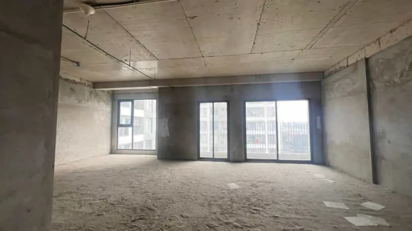 Bán căn nhà thô 75m2 2PN mặt tiền Nguyễn Văn Linh - Nguyễn Hữu Thọ, Q7 giá 4.6 tỷ tổng giá