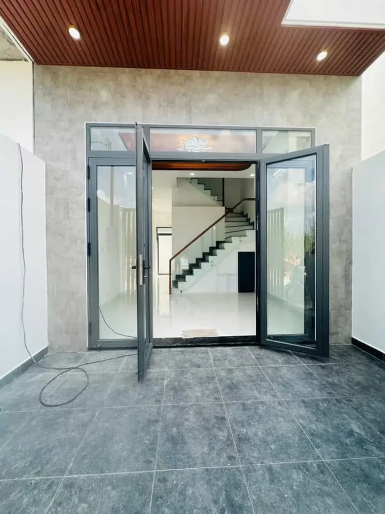 Main-BÁN NHÀ ĐẸP 3 TẦNG – ĐƯỜNG XE HƠI 9M – GẦN PHIM TRƯỜNG LONG THUẬN-5