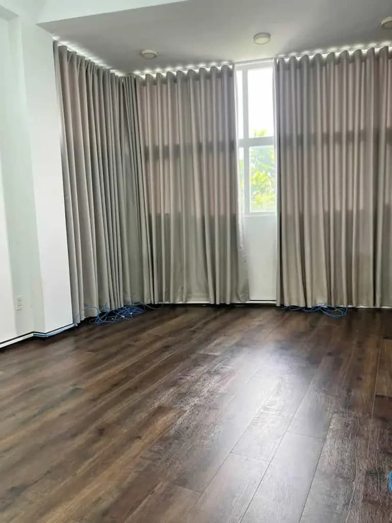 Main-CHO THUÊ NHÀ 5 TẦNG MỚI 180M² - MT PHẠM VĂN ĐỒNG (P. HIỆP BÌNH CHÁNH) GIÁ 25TR-5